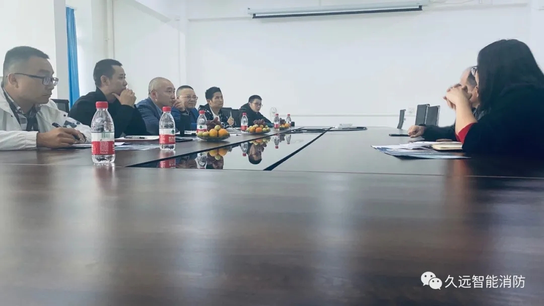 綿陽市安州區(qū)范區(qū)長及工信局領(lǐng)導一行蒞臨我司考察指導工作